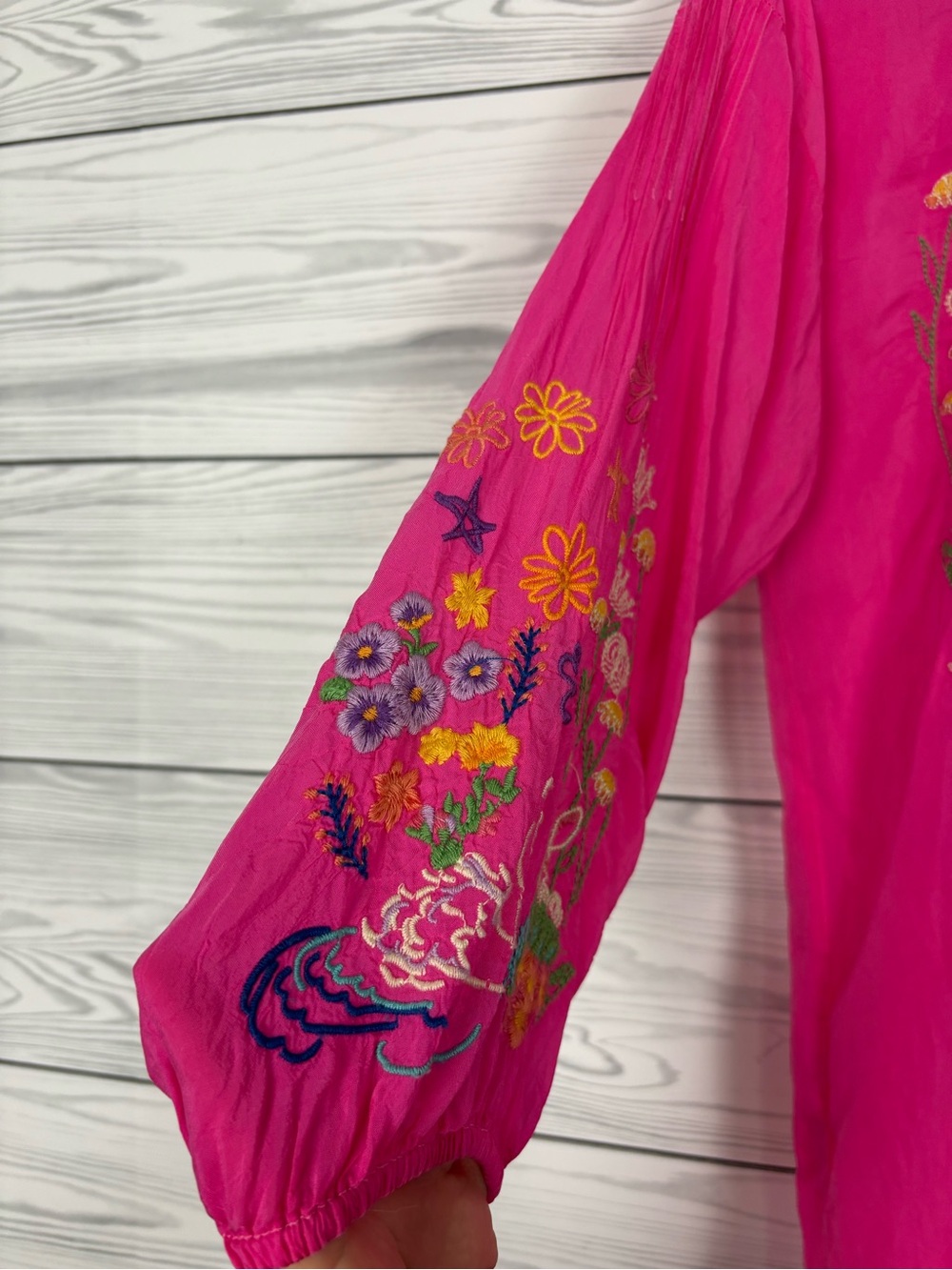 Johnny Was Zadonia blouse Fatima size medium fuchsia pink embroidered NWT - Picture 4 of 16